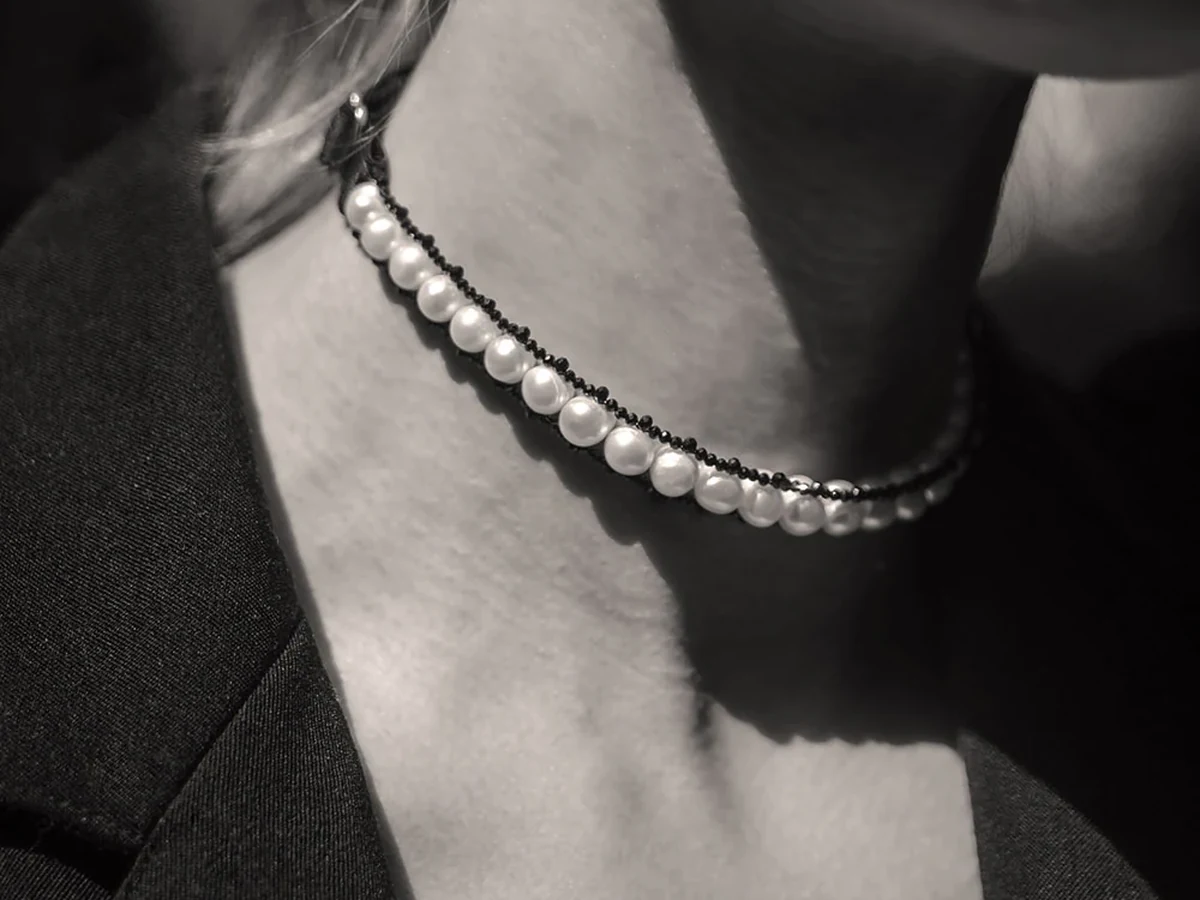 Model wearing Atelier Lirio Freshwater Pearl and Black Spinel Choker